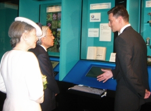 Emperor Akihito, Empress Michiko, and Dr Anders silfvergrip. Foto: Gunnel Wirnius Nohlin.